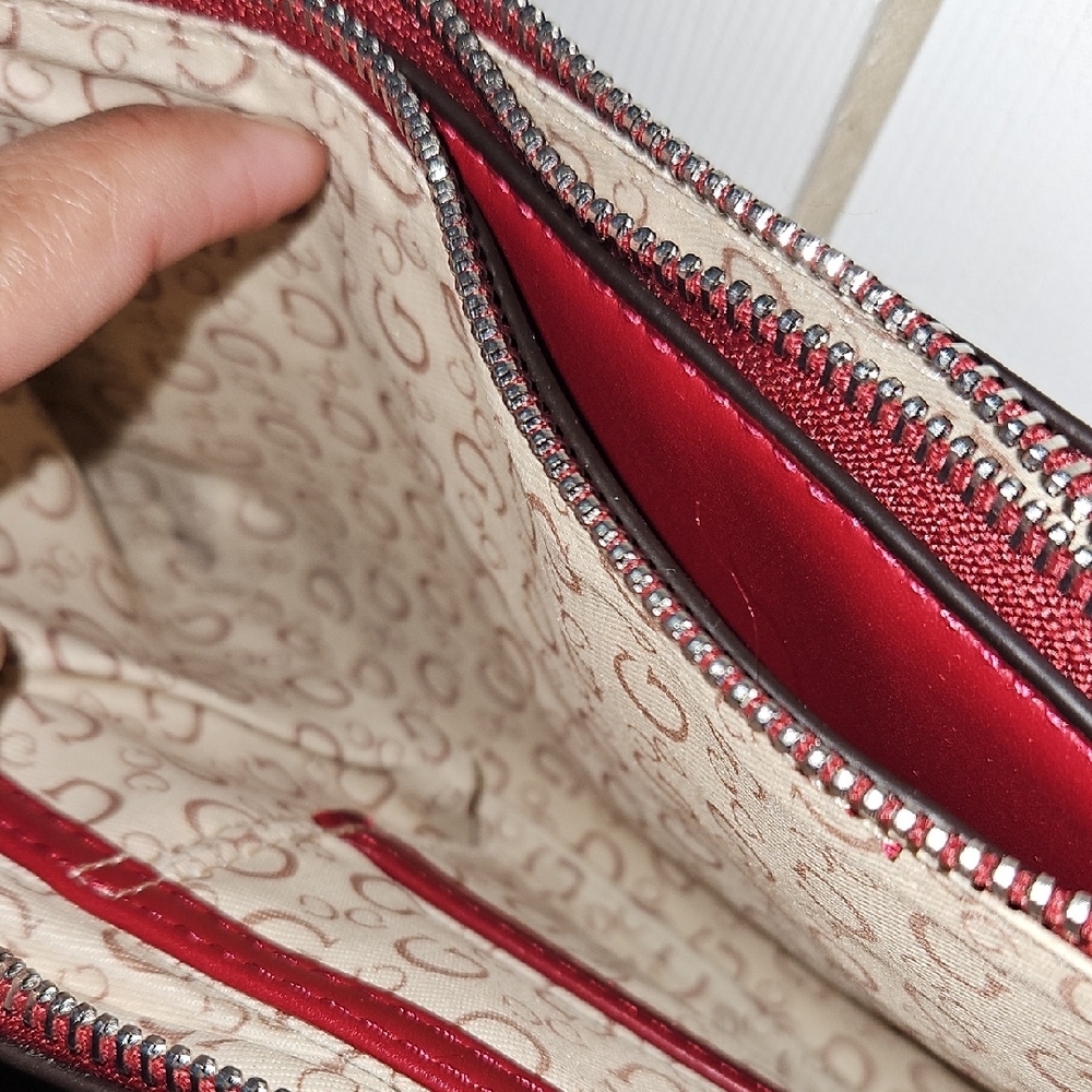 Guess Burgundy/ Red Crossbody Bag - Picture 5 of 9